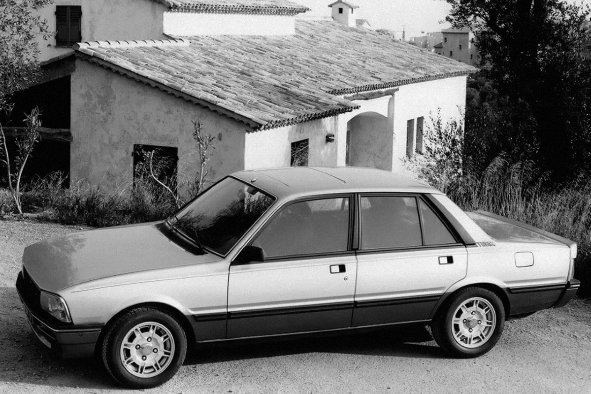 Peugeot 505 Turbo Injection (1983-1989): Sportska limuzina u čijem je razvoju učestvovao Porsche