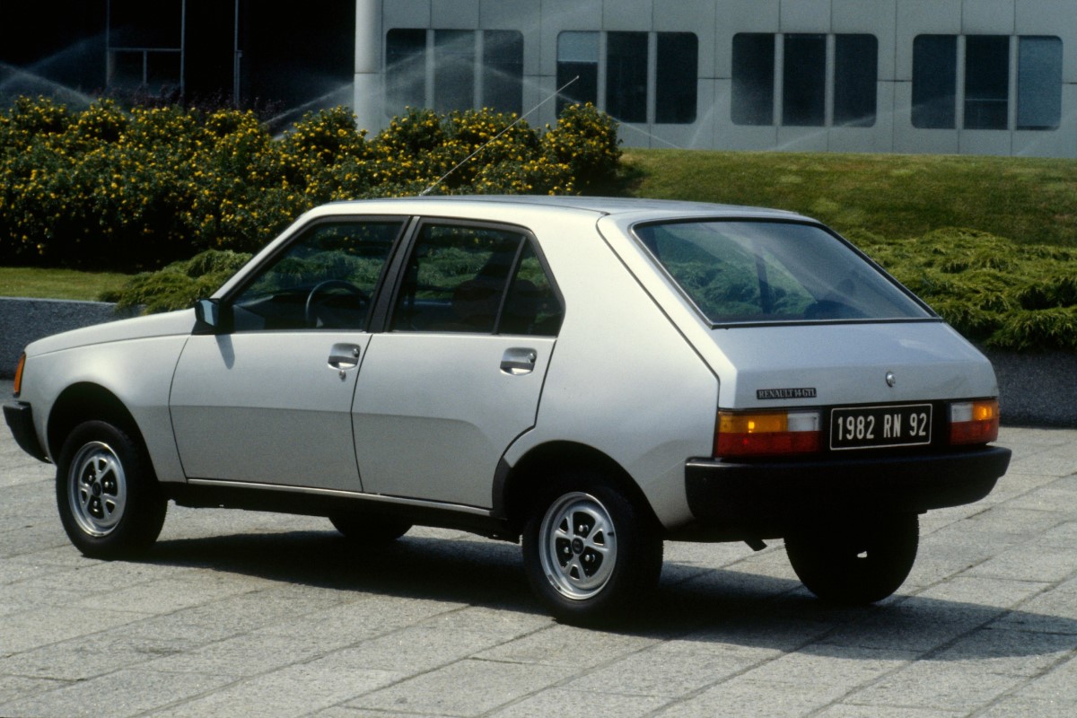 Renault 14 je trebao biti Golf-eliminator, a postao je "Trula kruška"