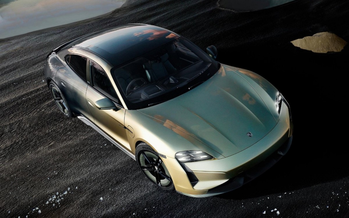 Porsche Taycan Turbo S Celestial Jade je jedinstveni primjerak za aukciju