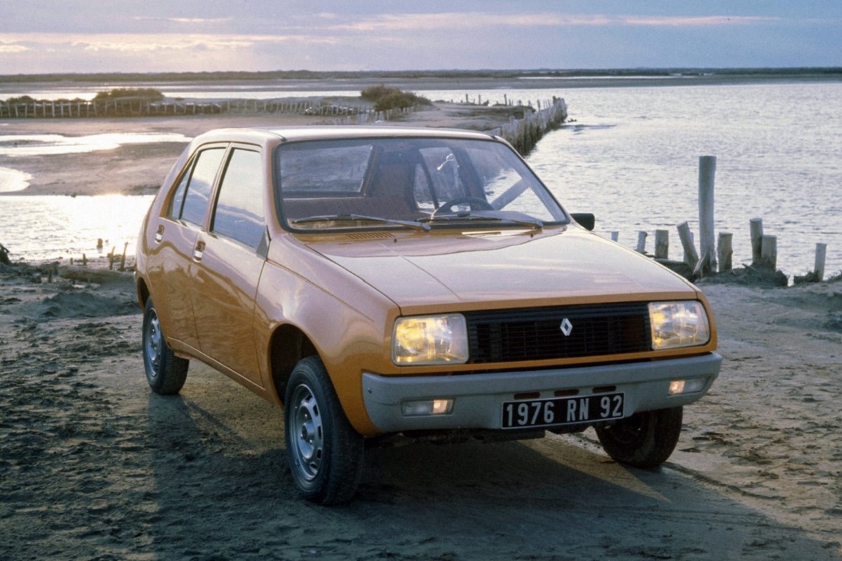 Renault 14 je trebao biti Golf-eliminator, a postao je "Trula kruška"