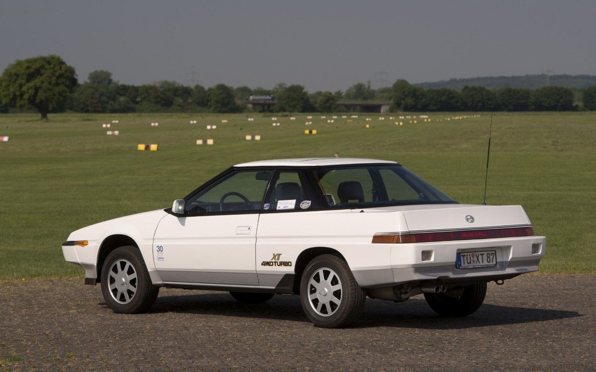 Subaru XT (1985-1991): Neponovljivi coupe poput svemirskog broda na četiri točka