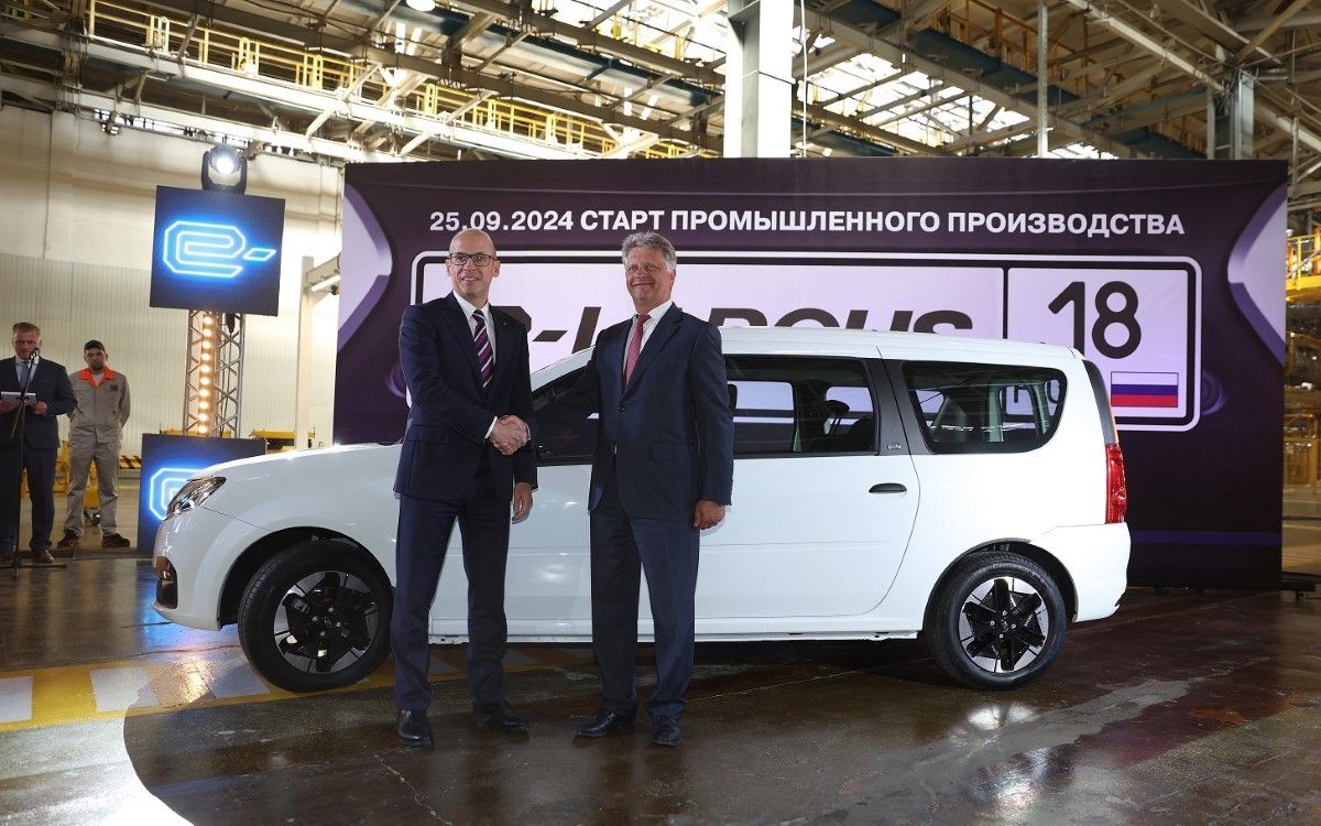 Lada e-Largus: Električni potomak Logan MCV-a stigao na traku 