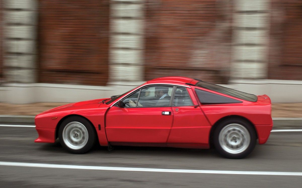 Lancia 037 Stradale (1982-1983): Drumska verzija rally ikone