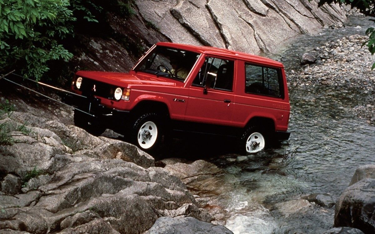 Mitsubishi Pajero L040 (1982-1991): Shogun proslavljen na olimpijadi u Sarajevu 