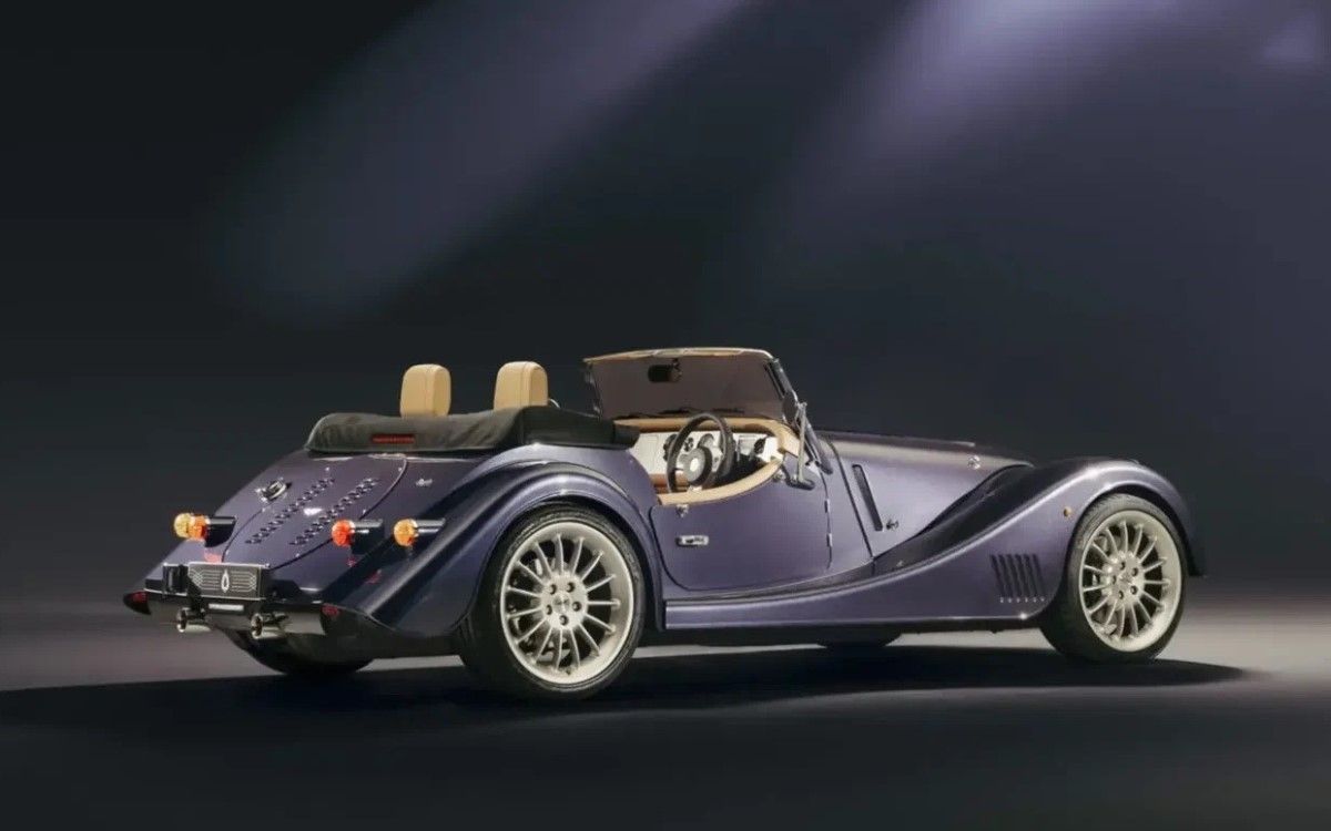 Morgan Plus Six Pinnacle: Oproštajna serija kultnog retro sportiste