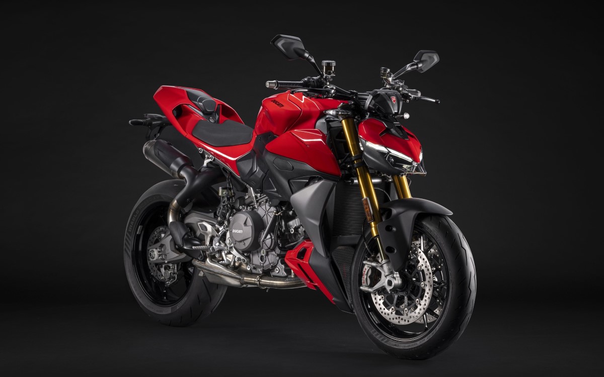 Ducati predstavio Panigale i Streetfighter s novim V2 motorom