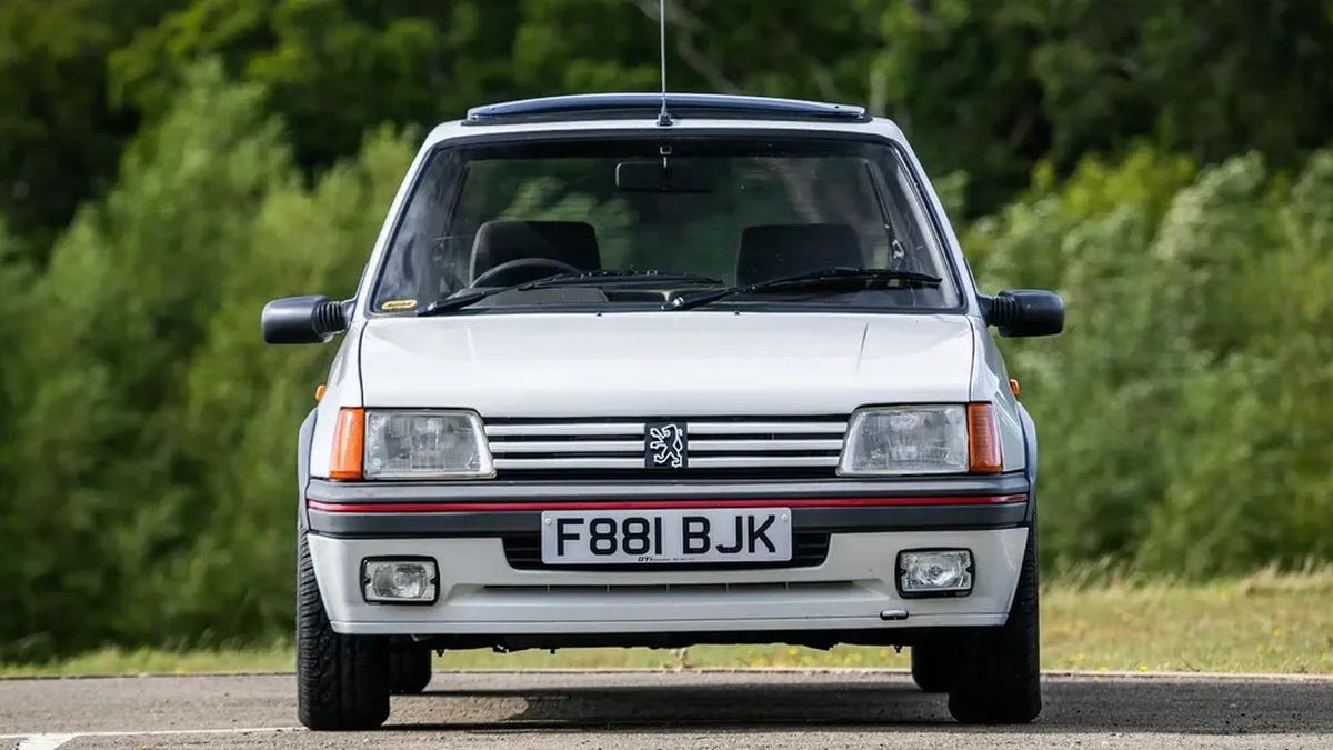 Mr. Beanov Peugeot 205 GTI je prava kolekcionarska poslastica