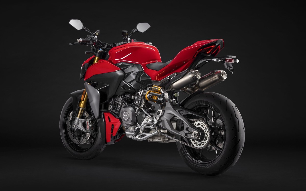 Ducati predstavio Panigale i Streetfighter s novim V2 motorom