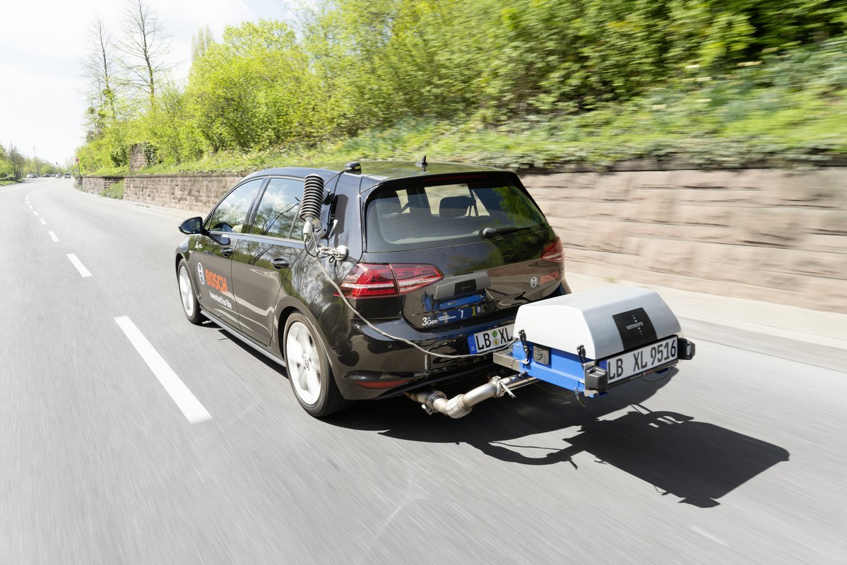 Dekarbonizacija motora:  Automobilski Bronhi, uz koji motor lakše diše