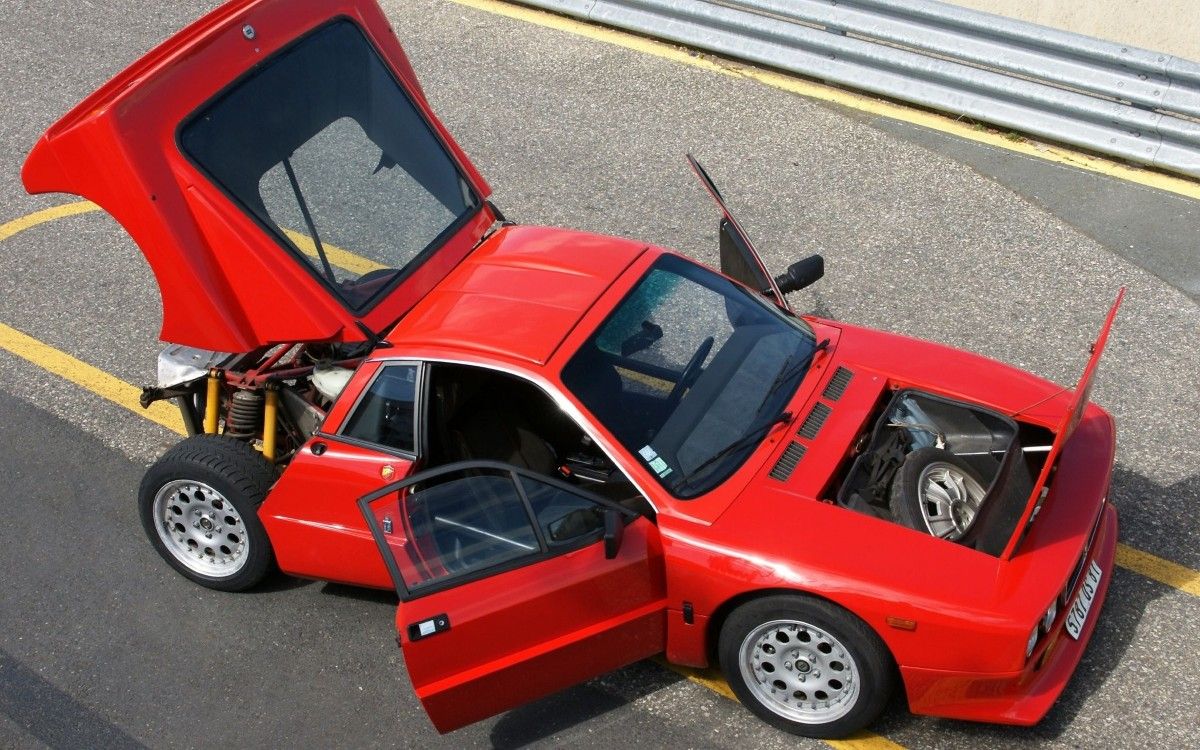 Lancia 037 Stradale (1982-1983): Drumska verzija rally ikone