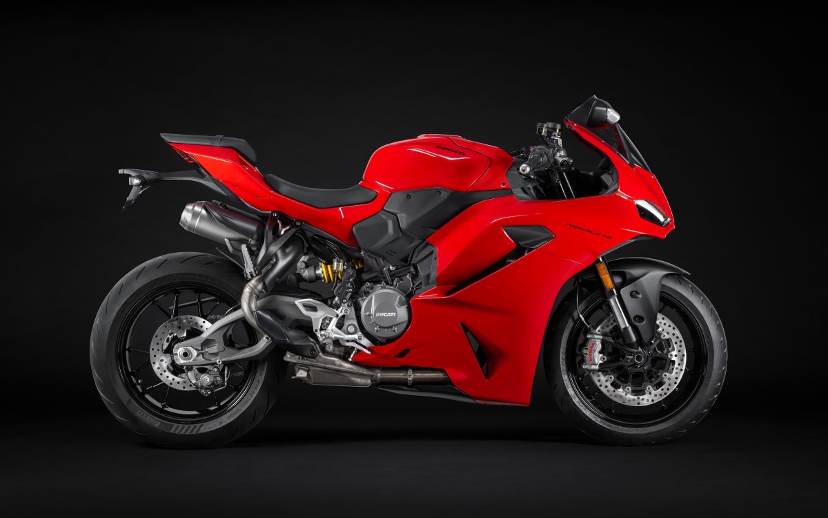 Ducati predstavio Panigale i Streetfighter s novim V2 motorom