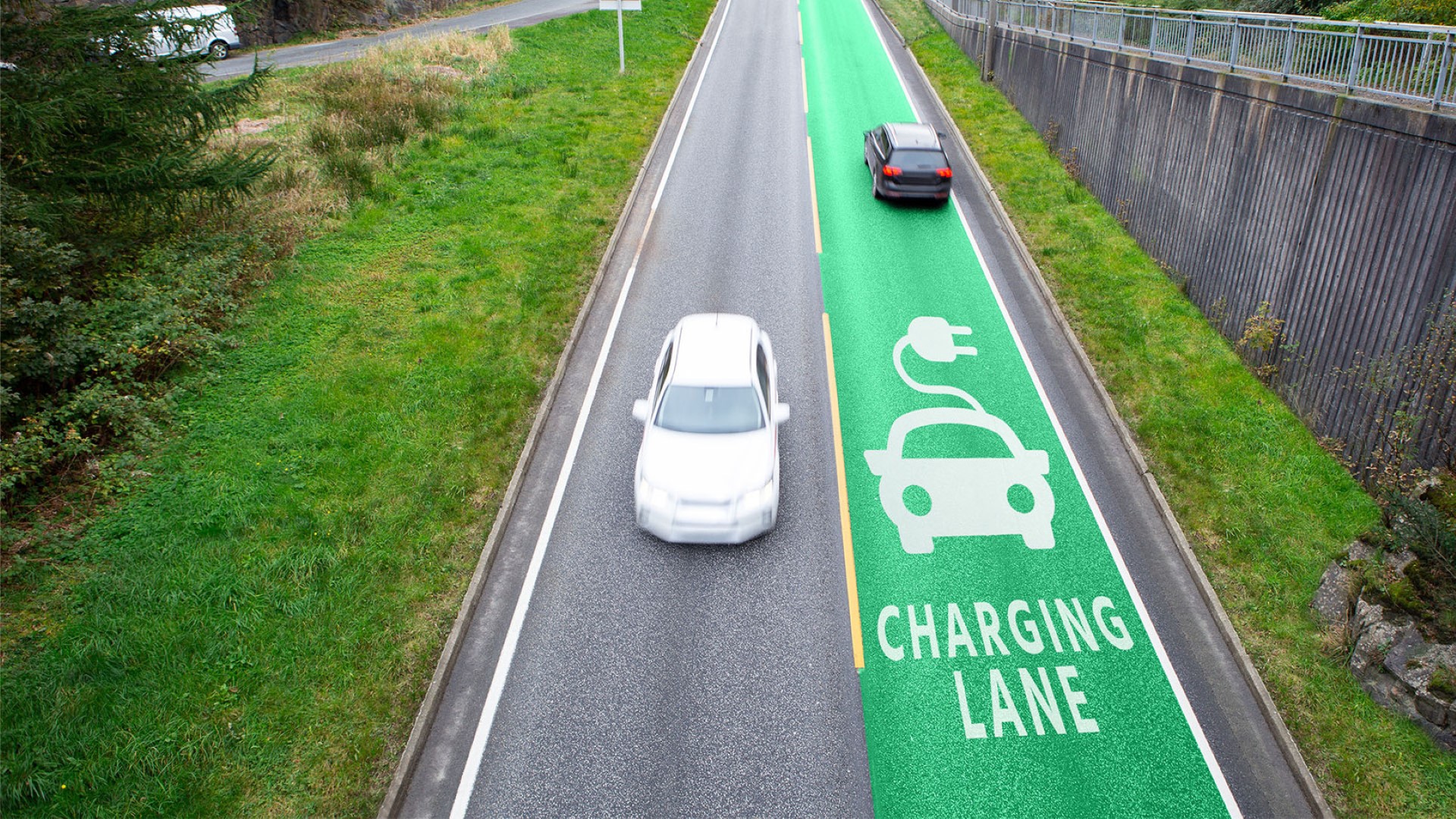 Francuzi će testirati električni autoput, mogao bi puniti električne automobile u pokretu