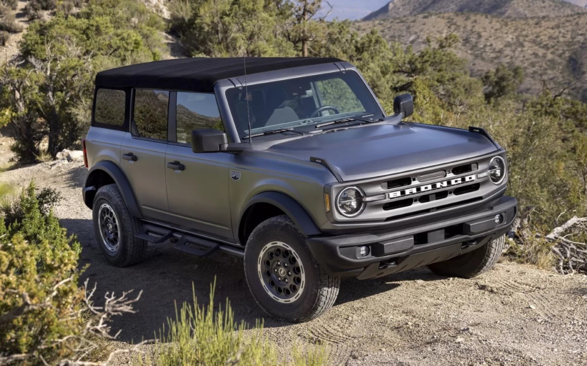 Ford Bronco 2025: Povratak "siromašne" bazne verzije po cijeni od 37.995 dolara